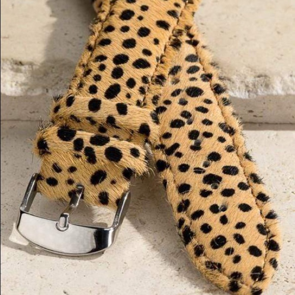 ROCKIN' CHEETAH FOR LIFE APPLE WATCH BAND-SAND - Picture 4 of 4